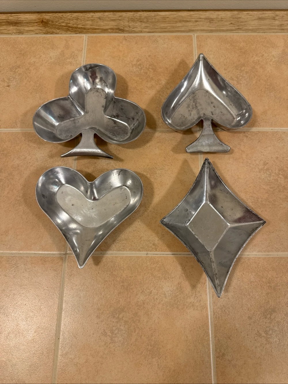 Vintage Set IHI Metalware Playing Card Suits Dishes Cast Aluminum